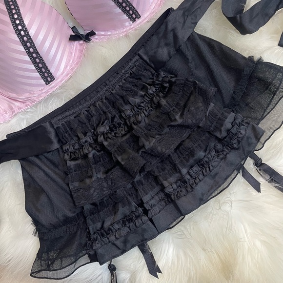 36D VS Victoria’s Secret Sexy little things pink stripe Bra  ruffle garter skirt - Picture 4 of 16